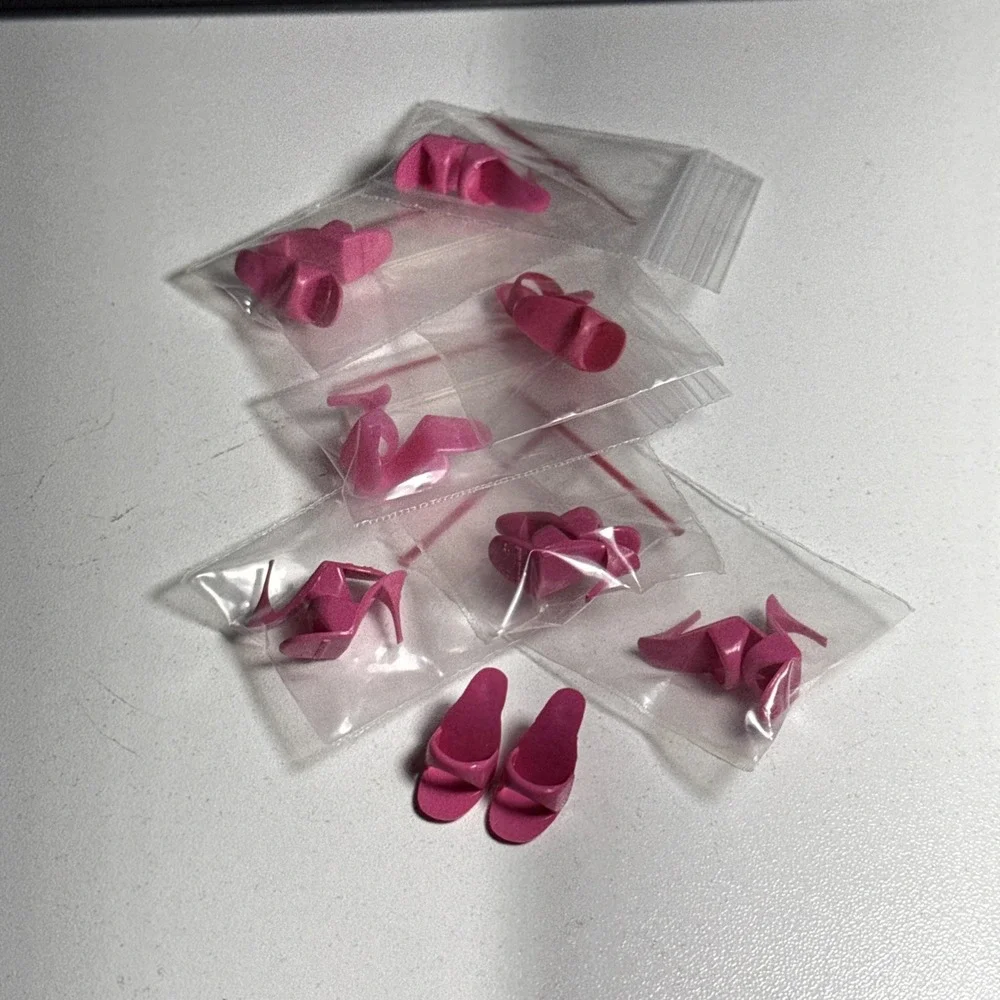 Vintage Barbie Open Toe Mules Heels Shoes 22 Pairs Pink Blue Yellow Philippines - Picture 7 of 10